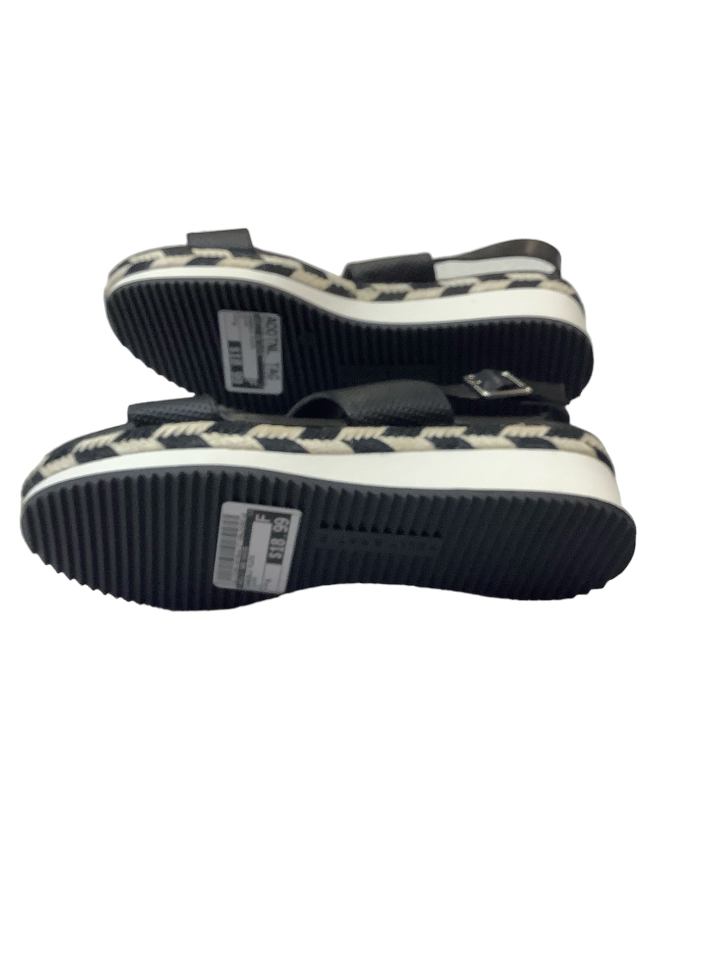Sandals Flats By Kelly And Katie Size: 9