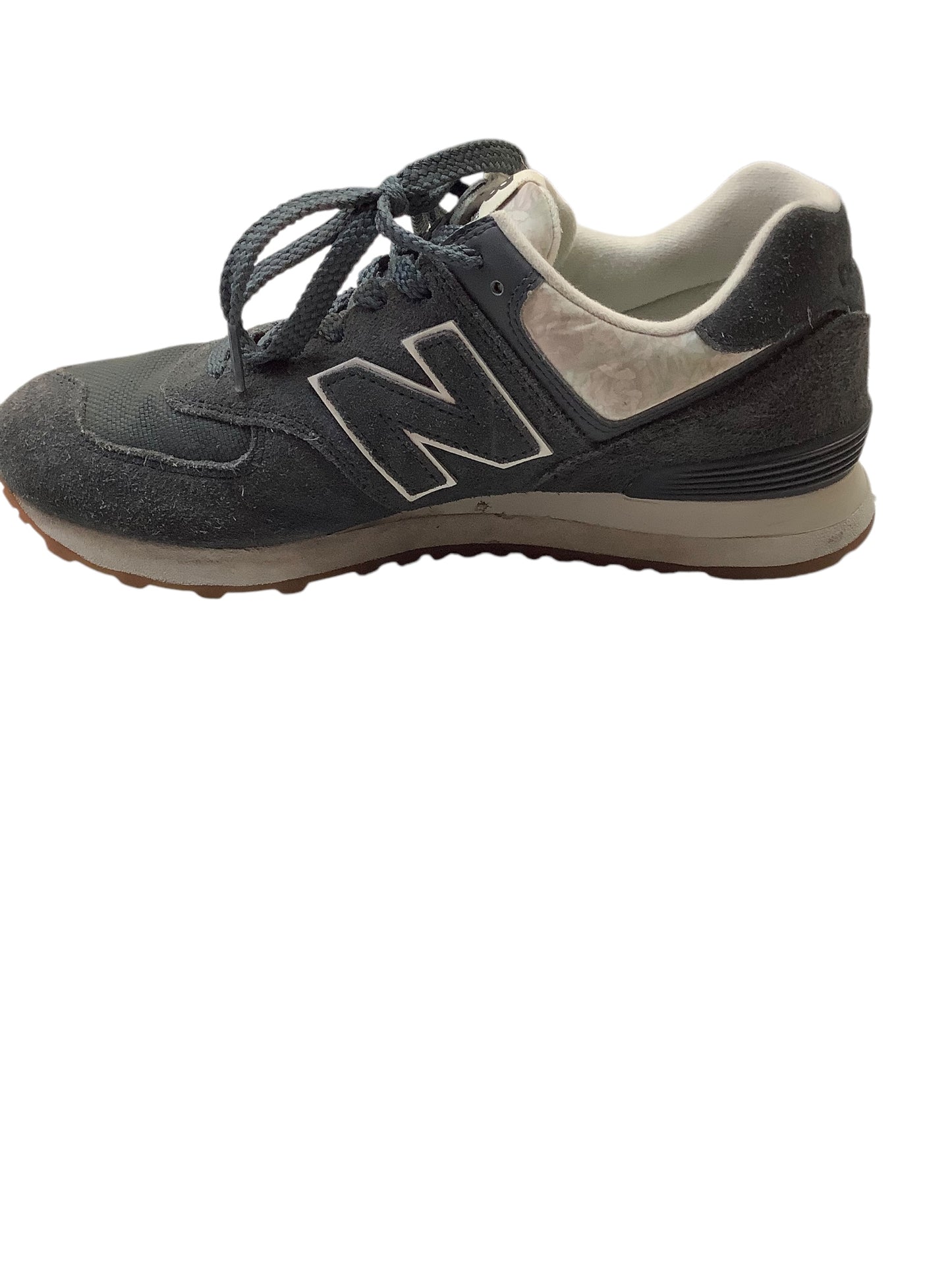 Shoes Athletic By New Balance In Grey, Size: 9.5