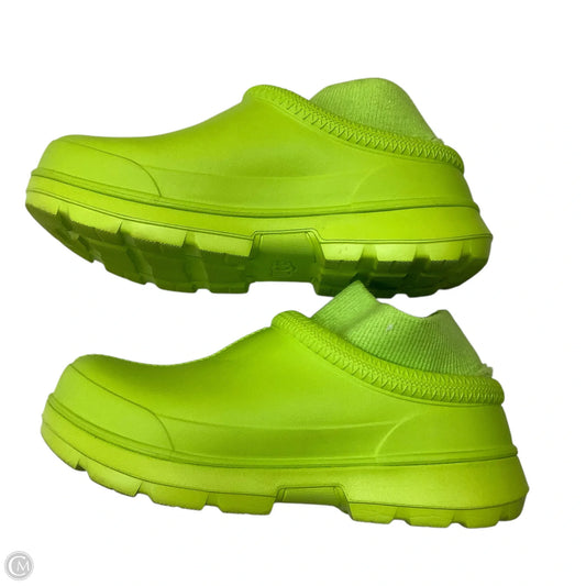 Shoes Designer By Ugg In Green, Size: 9