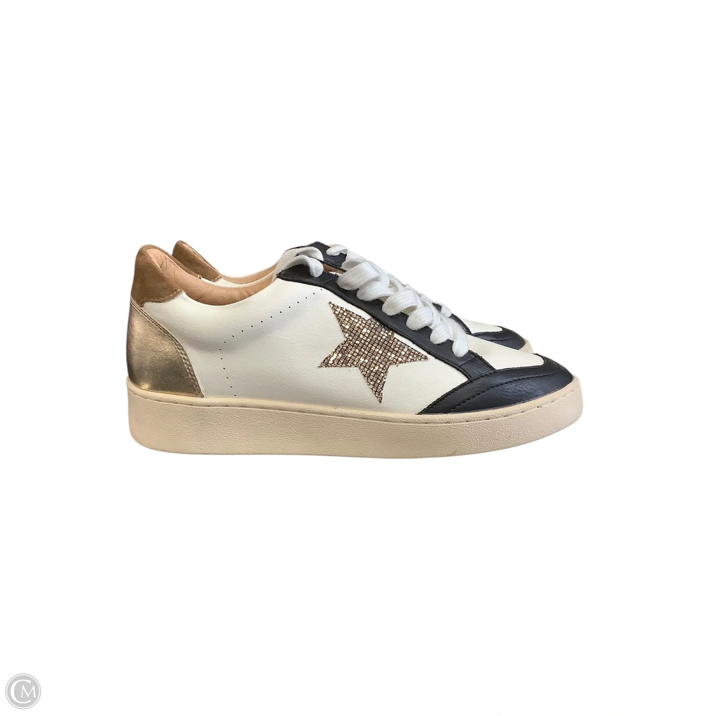 Shoes Sneakers By Oasis Society In Black & White, Size: 7.5