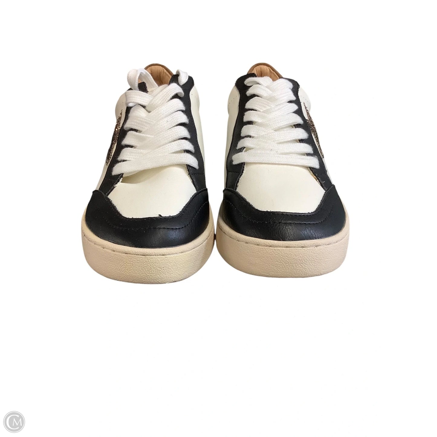 Shoes Sneakers By Oasis Society In Black & White, Size: 7.5