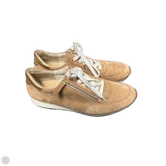 Shoes Sneakers By Paul Green In Tan, Size: 7