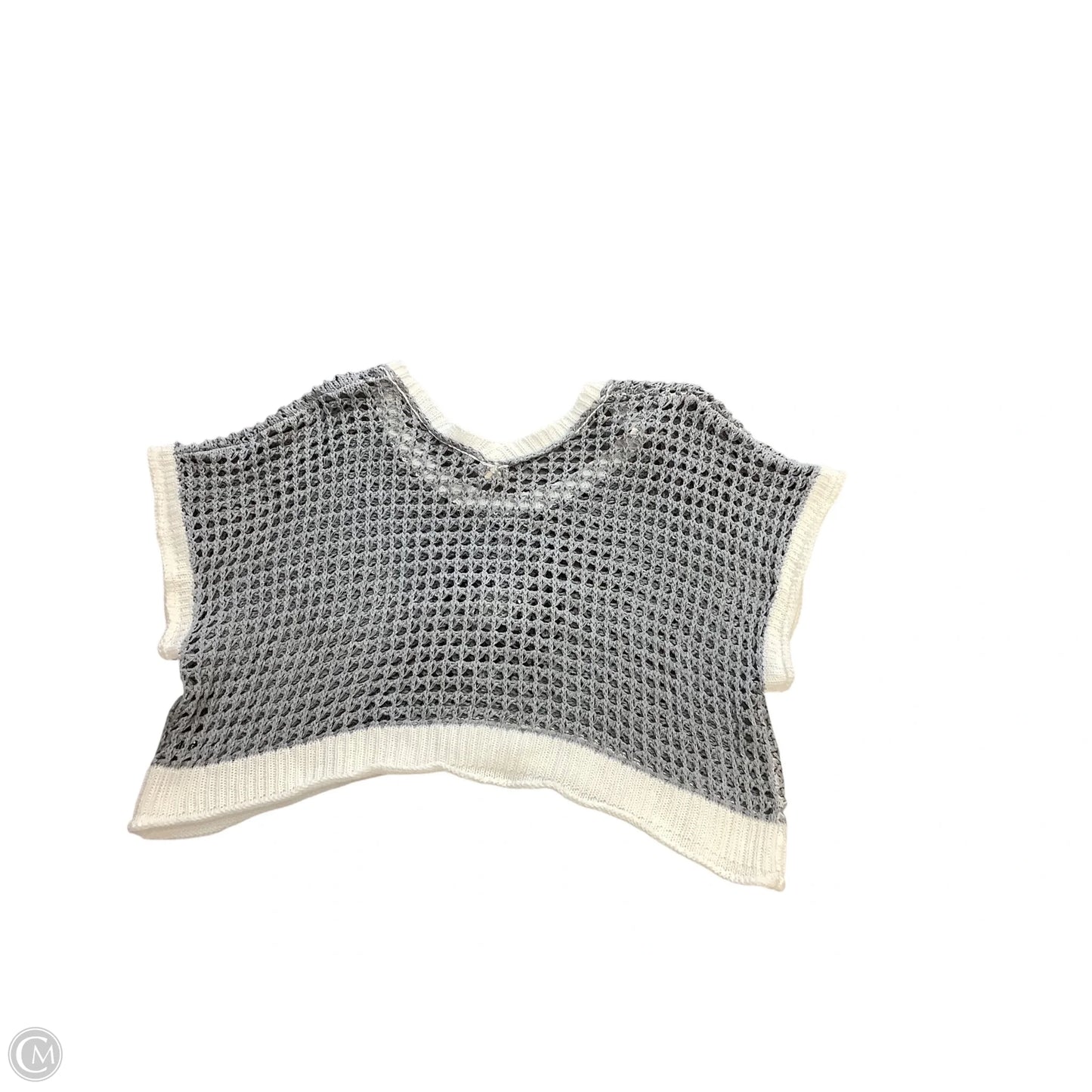 Top Short Sleeve By Pol In Grey, Size: S