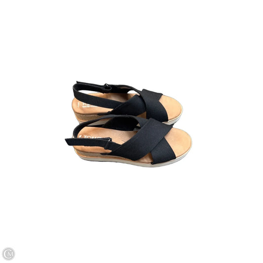 Sandals Flats By Toms In Black & Brown, Size: 8.5