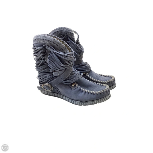 Boots Ankle Flats By Cma In Blue, Size: 9