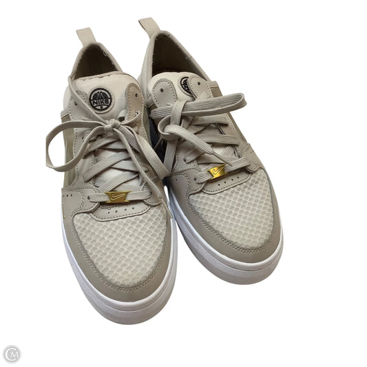Shoes Athletic By Nike In Cream & White, Size: 10