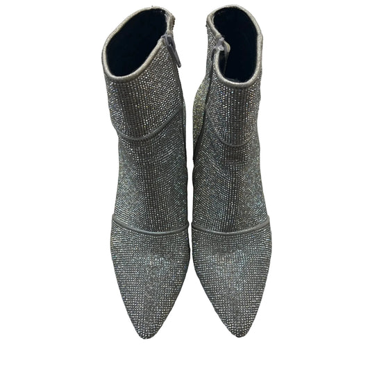 Boots Ankle Heels By Clothes Mentor In Silver, Size: 8