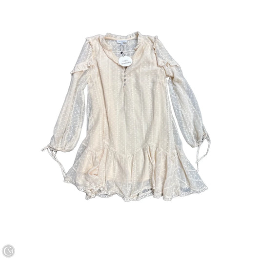 Dress Casual Short By Clothes Mentor In Cream, Size: Xs