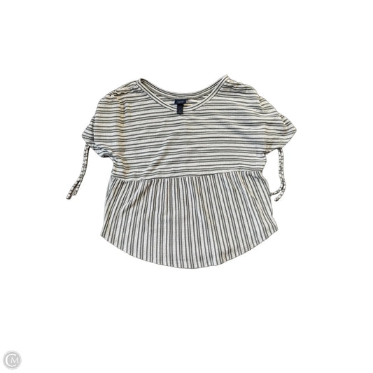 Top Short Sleeve By Daytrip In Green & White, Size: S