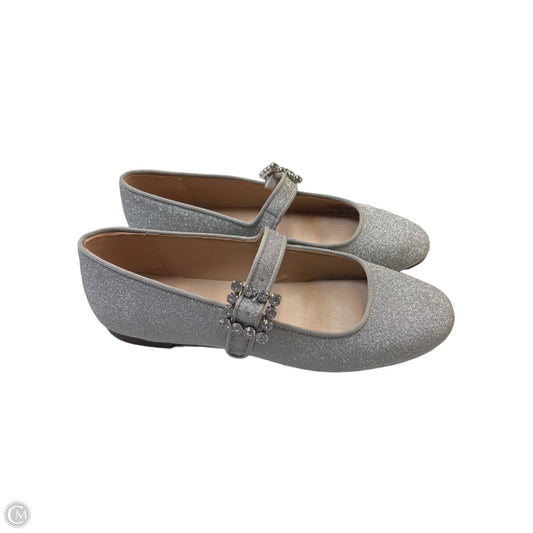 Shoes Flats By Unisa In Silver, Size: 7