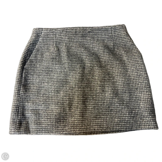 Skirt Mini & Short By Cmb In Grey, Size: 6