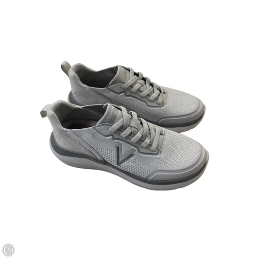 Shoes Athletic By Vionic In Grey, Size: 10