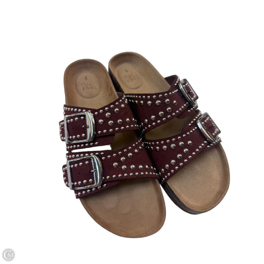 Sandals Flats By Time And Tru In Maroon, Size: 9