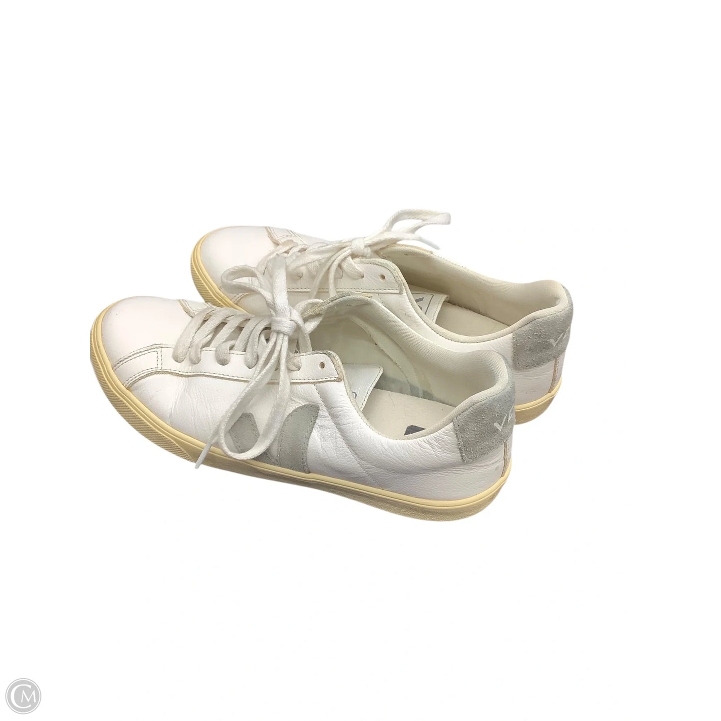 Shoes Sneakers By Veja In White, Size: 9, As Is