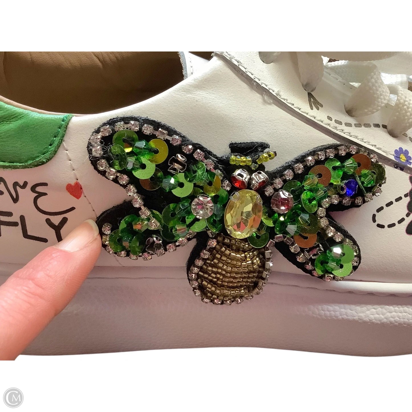 Shoes Sneakers By Cma In White, Size: 7.5(37) AS IS