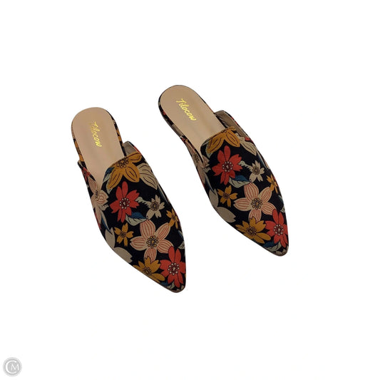 Shoes Flats By Cmc In Floral Print, Size: 9.5