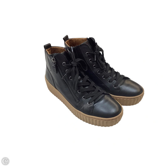 Boots Ankle Flats By Cmb In Black, Size: 9