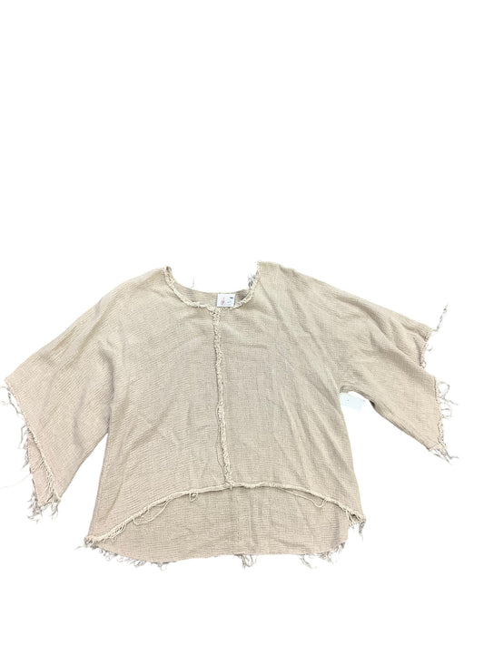 Top Long Sleeve By Cmb In Tan, Size: M