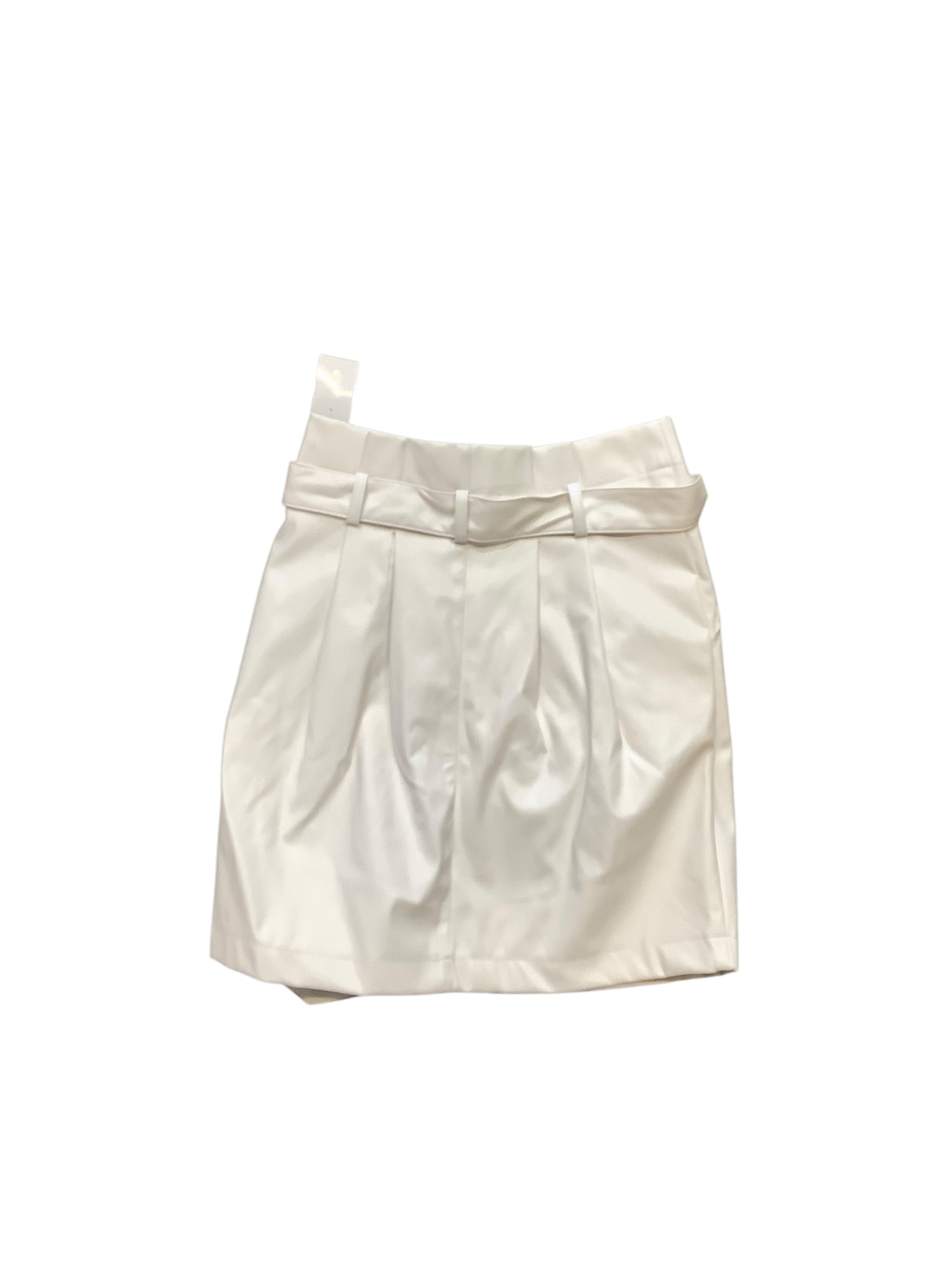 Skirt Mini & Short By Cmc In White, Size: S