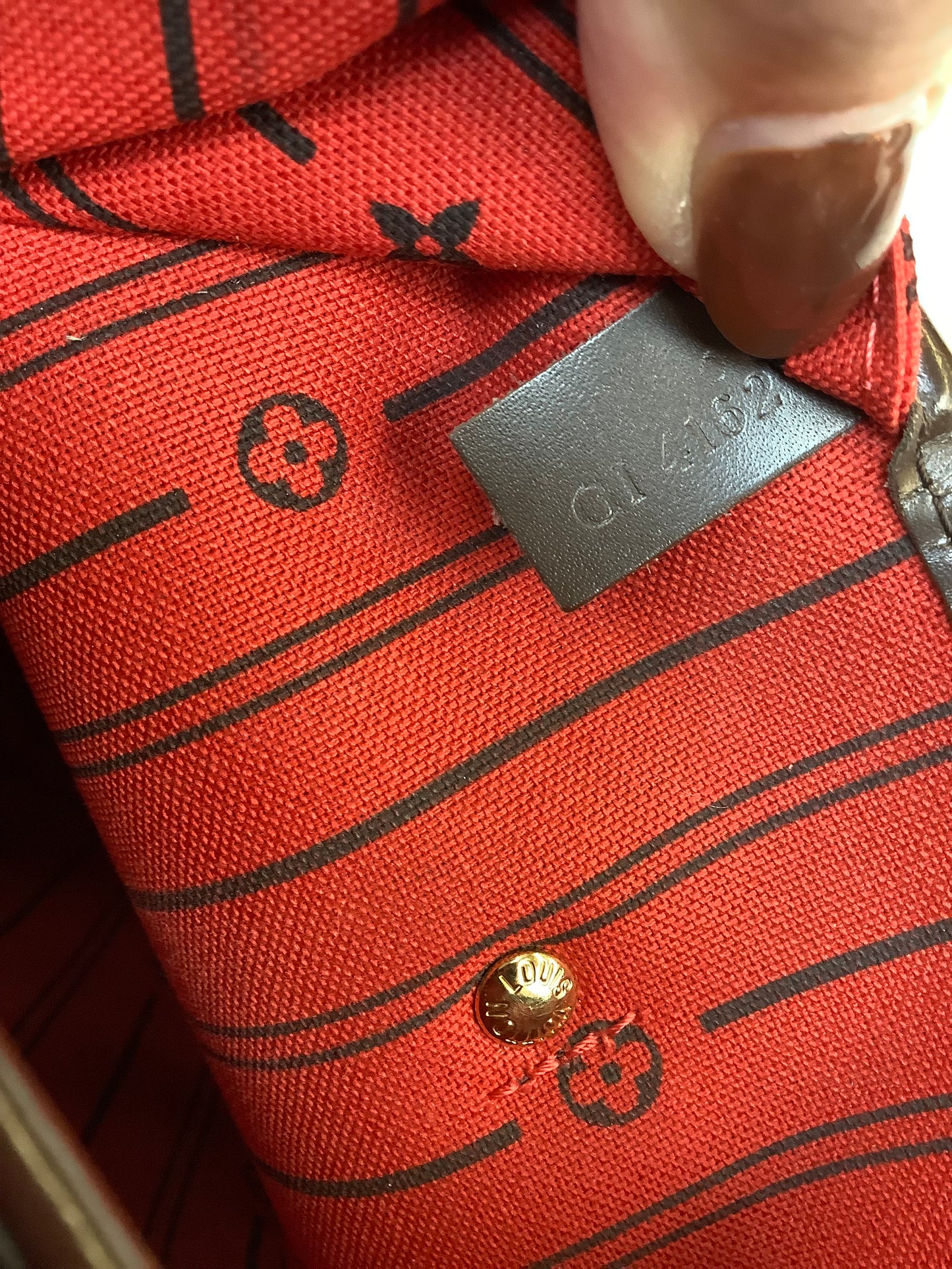 Handbag Luxury Designer By Louis Vuitton In Brown, Size:Large